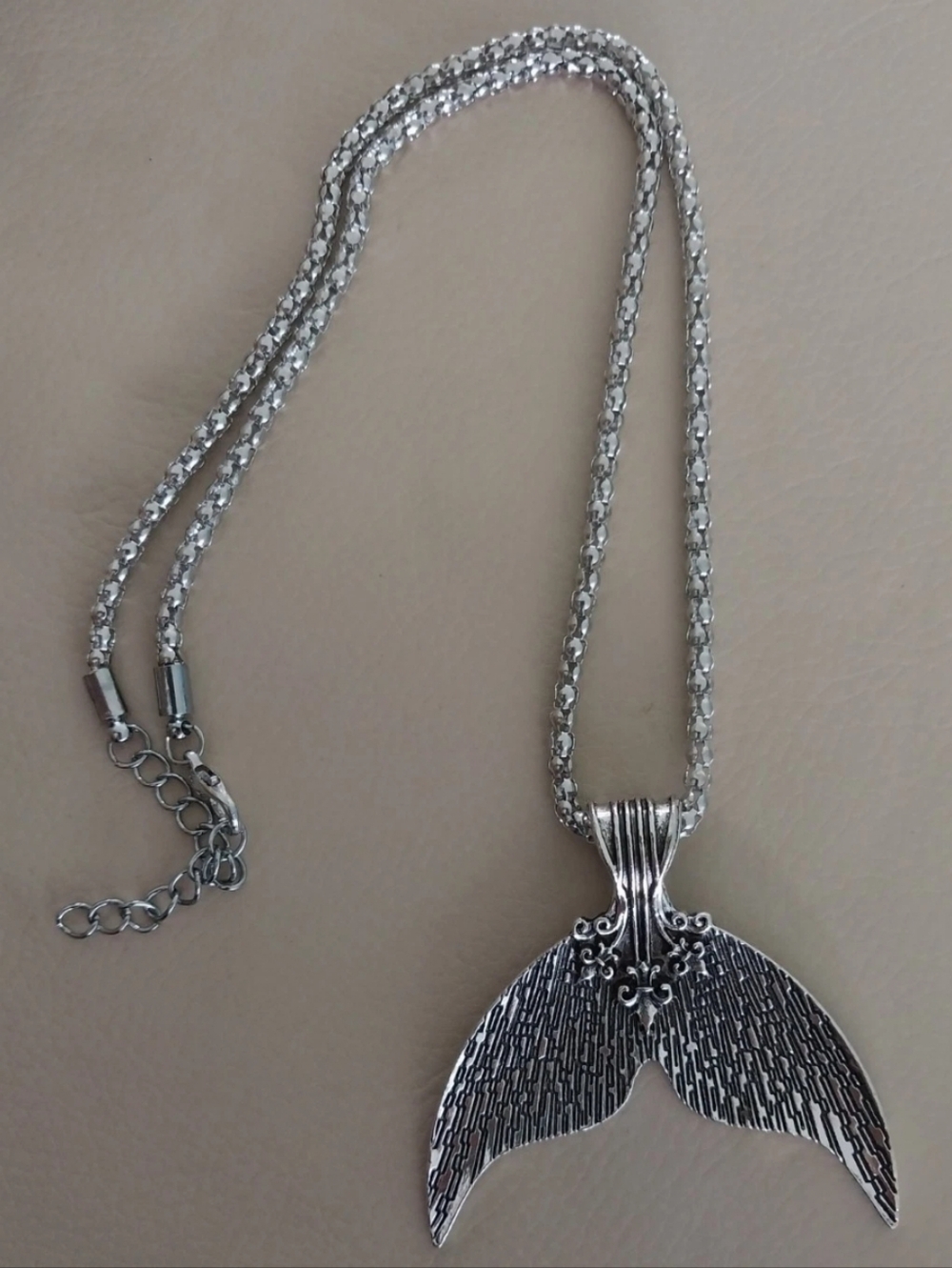 New Mermaid tail fish tail silver Tone Pendant necklace